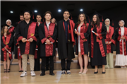 TRAKYA ÜNİVERSİTESİ ECZACILIK FAKÜLTESİ’NDE MEZUNİYET SEVİNCİ