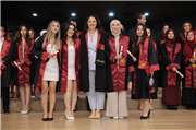 TRAKYA ÜNİVERSİTESİ ECZACILIK FAKÜLTESİ’NDE MEZUNİYET SEVİNCİ