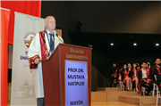 TRAKYA ÜNİVERSİTESİ DİŞ HEKİMLİĞİ FAKÜLTESİ’NDE MEZUNİYET COŞKUSU