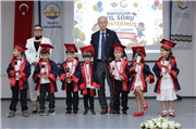 TRAKYA ÜNİVERSİTESİ ZEYNEP-MUSTAFA TAŞ UYGULAMA ANAOKULUNDA MEZUNİYET COŞKUSU