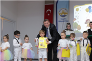TRAKYA ÜNİVERSİTESİ ZEYNEP-MUSTAFA TAŞ UYGULAMA ANAOKULUNDA MEZUNİYET COŞKUSU