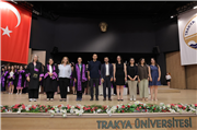 TRAKYA ÜNİVERSİTESİ SAĞLIK BİLİMLERİ FAKÜLTESİNDE MEZUNİYET COŞKUSU