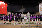 TRAKYA ÜNİVERSİTESİ SAĞLIK BİLİMLERİ FAKÜLTESİNDE MEZUNİYET COŞKUSU