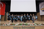 TRAKYA ÜNİVERSİTESİ MİMARLIK FAKÜLTESİ MEZUNLARINI UĞURLADI