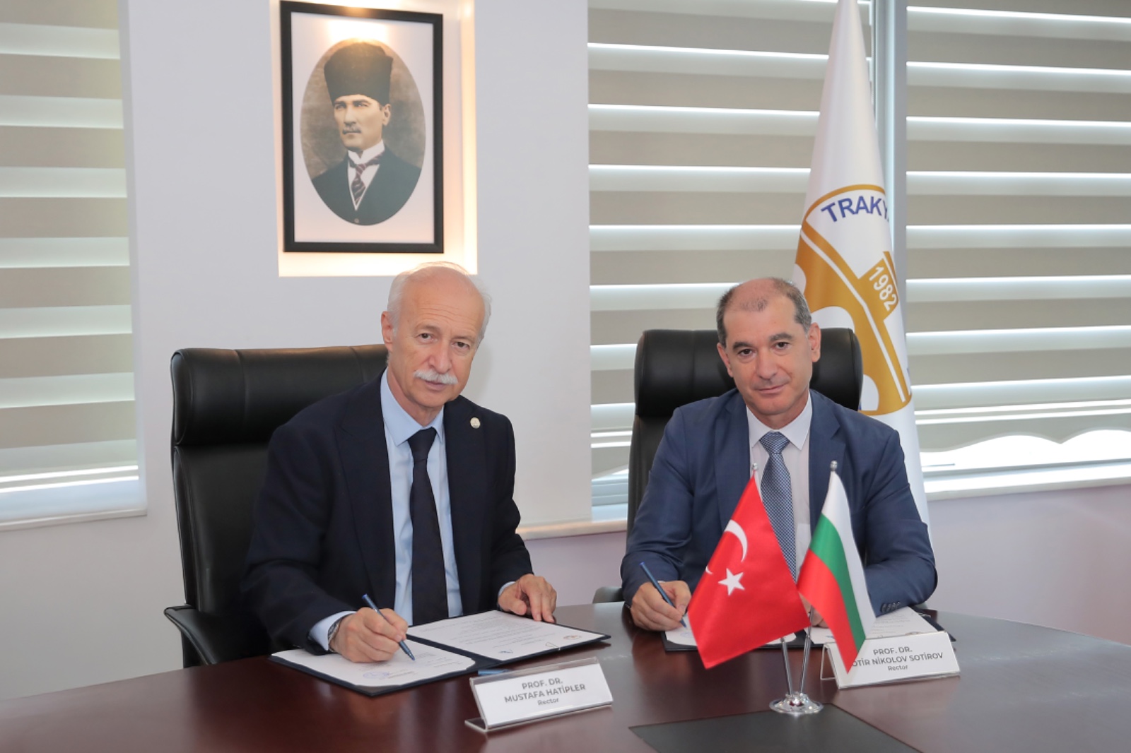 TRAKYA ÜNİVERSİTESİ İLE BURGAS DEVLET ÜNİVERSİTESİ “PROF. DR. ASSEN ZLATAROV” ARASINDA İŞ BİRLİĞİ PROTOKOLÜ İMZALANDI