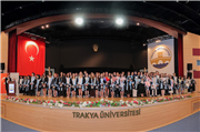 TRAKYA ÜNİVERSİTESİ MÜHENDİSLİK FAKÜLTESİNDE MEZUNİYET HEYECANI