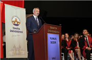 TRAKYA ÜNİVERSİTESİ TIP FAKÜLTESİNDE MEZUNİYET SEVİNCİ