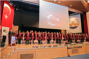 TRAKYA ÜNİVERSİTESİ TIP FAKÜLTESİNDE MEZUNİYET SEVİNCİ