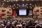 TRAKYA ÜNİVERSİTESİ TIP FAKÜLTESİNDE MEZUNİYET SEVİNCİ