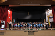 TRAKYA ÜNİVERSİTESİ KIRKPINAR SPOR BİLİMLERİ FAKÜLTESİNDE MEZUNİYET COŞKUSU