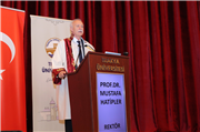 TRAKYA ÜNİVERSİTESİNDE 2025-2026 AKADEMİK YÜKSELTME TÖRENİ GERÇEKLEŞTİRİLDİ