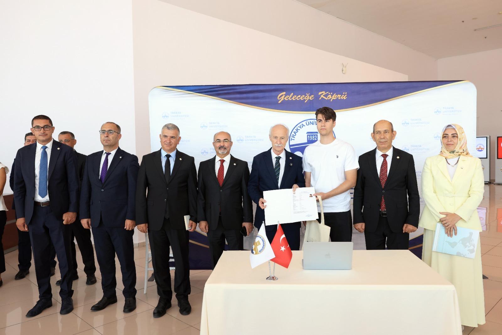 TRAKYA ÜNİVERSİTESİNİ KAZANAN ÖĞRENCİLER İÇİN KAYIT SÜRECİ BAŞLADI