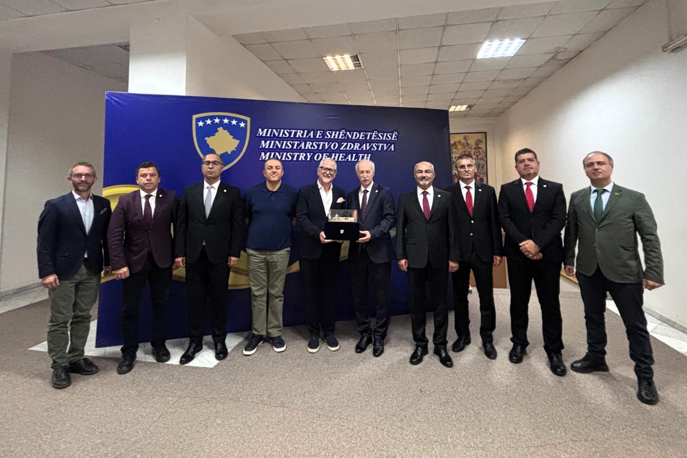 TRAKYA ÜNİVERSİTESİ HEYETİ, KOSOVA SAĞLIK BAKANI ARBEN VİTİA İLE BİR ARAYA GELDİ