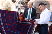 TRAKYA ÜNİVERSİTESİNİN YENİDEN HAYAT VERDİĞİ EDİRNE KIRMIZISI, YAĞCIBEDİR HALISI İLE BULUŞTU