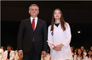 TRAKYA ÜNİVERSİTESİ TIP FAKÜLTESİNDE BEYAZ ÖNLÜK COŞKUSU