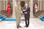 TRAKYA ÜNİVERSİTESİ YÖNETİMİNDEN EDİRNE GARNİZON KOMUTANI TUĞGENERAL MAHMUT SERT’E ZİYARET