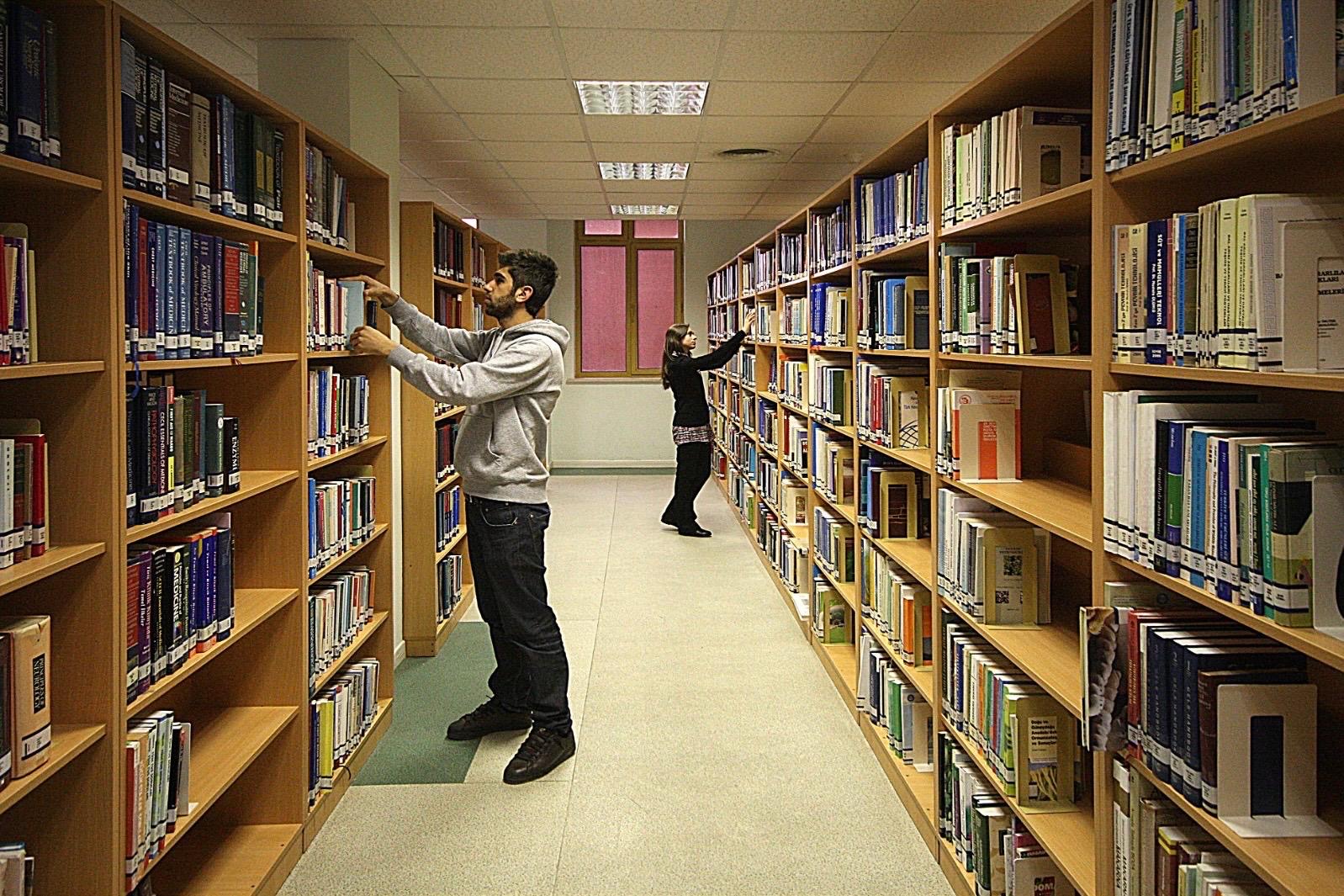 TRAKYA ÜNİVERSİTESİ KÜTÜPHANESİ YENİ EĞİTİM-ÖĞRETİM DÖNEMİNE HAZIR