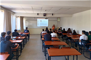 TRAKYA ÜNİVERSİTESİNDE YENİ ÖĞRENCİLERE YÖNELİK ORYANTASYON EĞİTİMLERİ GERÇEKLEŞTİRİLDİ