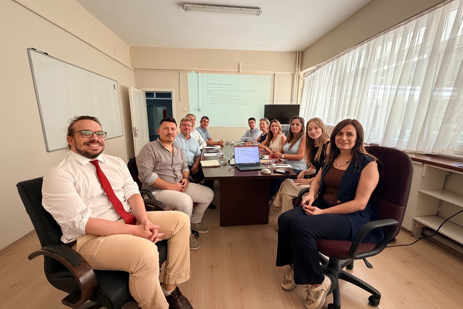 PROJE KAFE YAZ DÖNEMİNDE PROJE EKİPLERİYLE BULUŞMALARINI SÜRDÜRDÜ