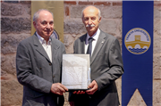 TRAKYA ÜNİVERSİTESİNDEN EDİRNE’NİN KÜLTÜREL MİRASINA YENİ ESER: “FOTOĞRAF VE DESENLERLE DR. RIFAT OSMAN”