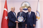 AZERBAYCAN HEYETİNDEN REKTÖR PROF. DR. MUSTAFA HATİPLER’E ZİYARET