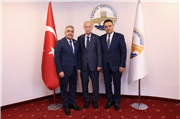 AZERBAYCAN HEYETİNDEN REKTÖR PROF. DR. MUSTAFA HATİPLER’E ZİYARET