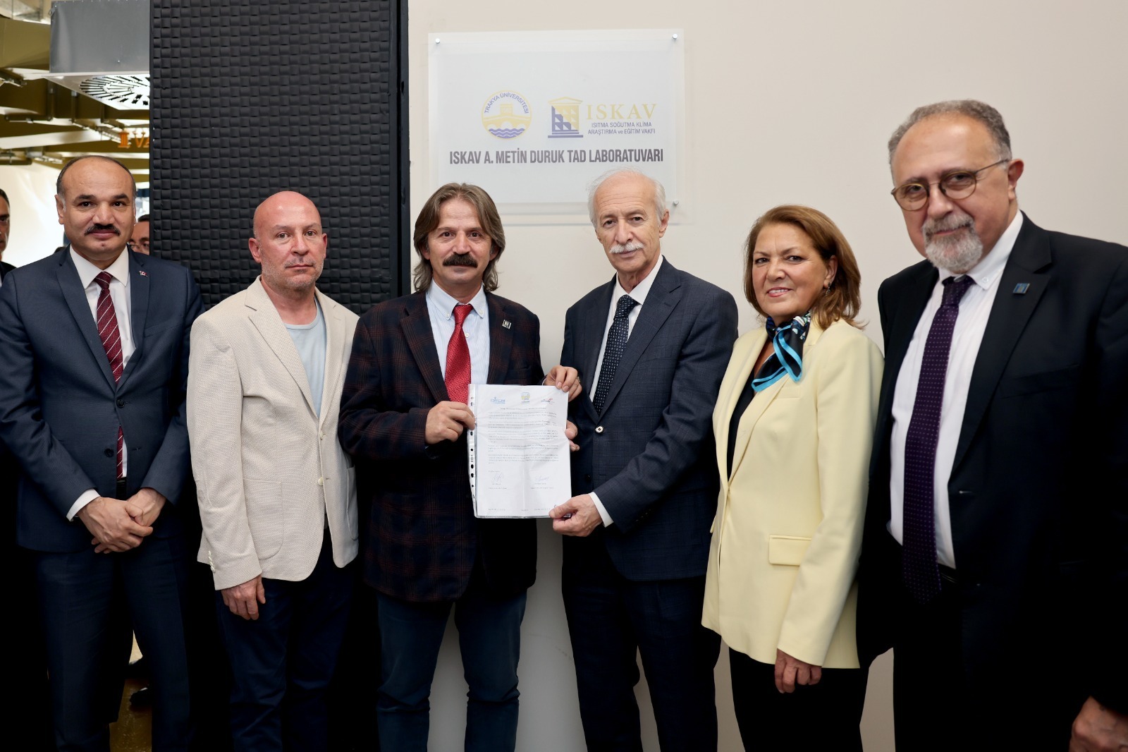TRAKYA ÜNİVERSİTESİ İLE ISKAV İŞ BİRLİĞİNDE KURULAN "ISKAV A. METİN DURUK TAD LABORATUVARI" TÖRENLE AÇILDI