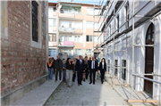 AB BAŞKANLIĞI HEYETİ, TRAKYA ÜNİVERSİTESİNİN EDİRNE DİJİTAL KENT ARŞİV MERKEZİ OLARAK İŞLEVLENDİRECEĞİ TARİHİ YAPIDA İNCELEMELERDE BULUNDU