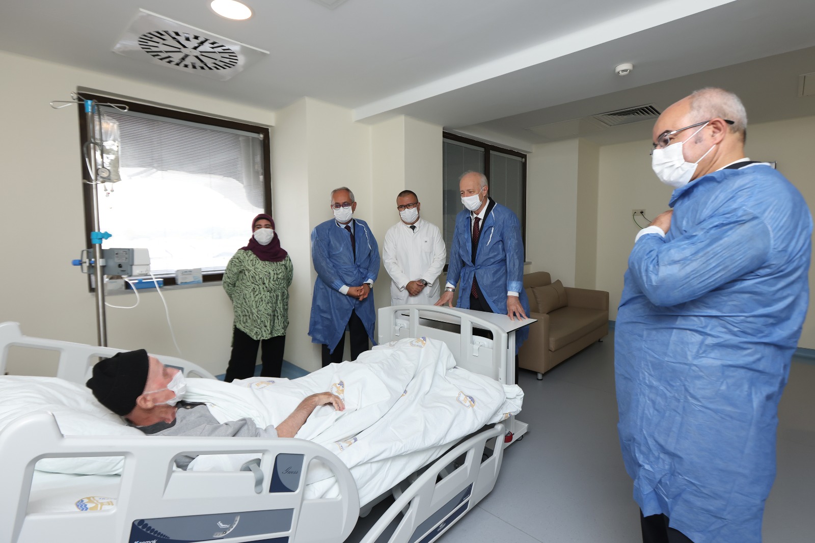 TRAKYA ÜNİVERSİTESİ TIP FAKÜLTESİ HASTANESİNDEN KEMİK İLİĞİ NAKLİNDE ÖNEMLİ BAŞARI: 100 NAKİL BARAJI AŞILDI