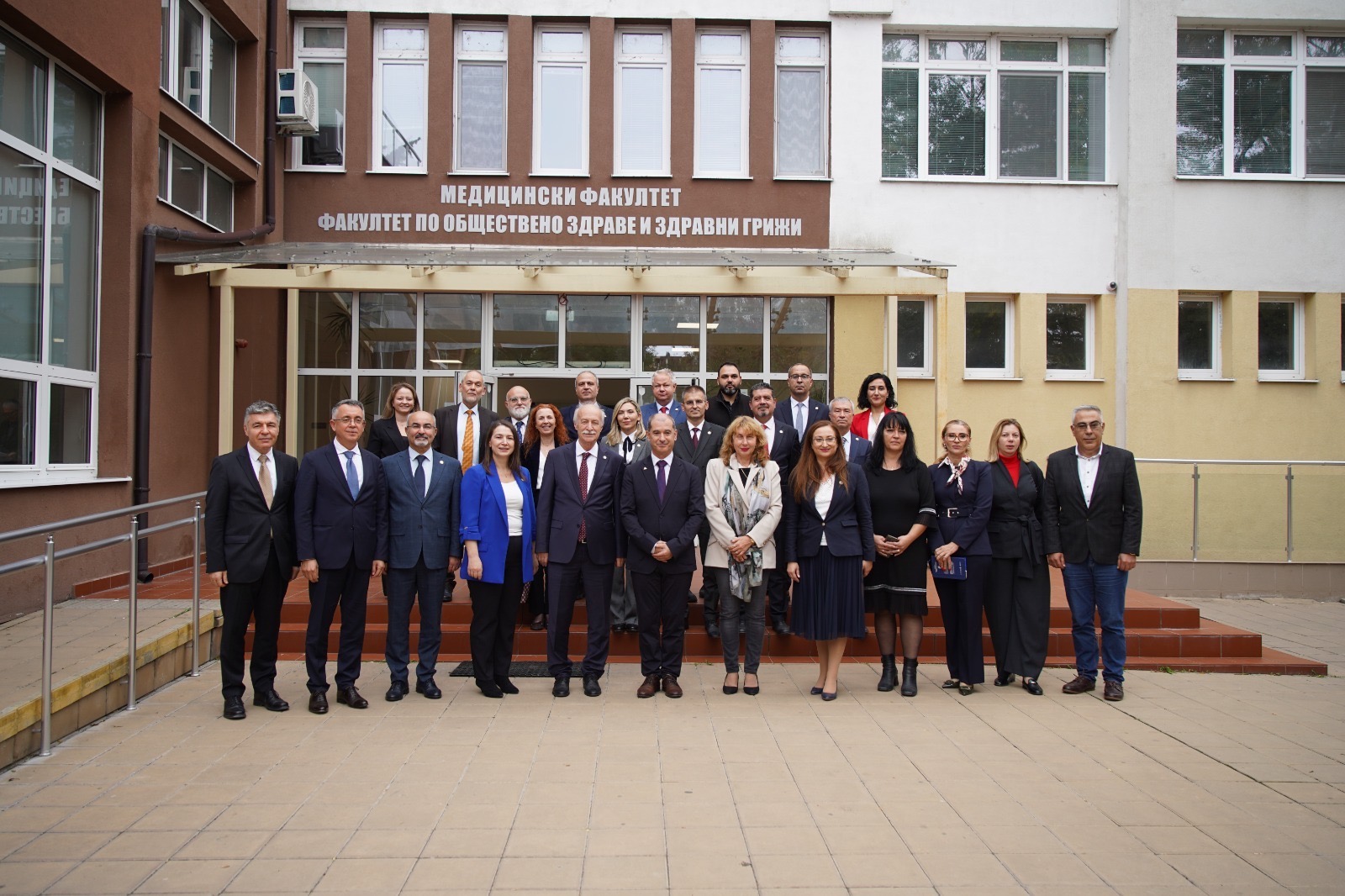 TRAKYA ÜNİVERSİTESİ HEYETİNDEN BURGAZ DEVLET ÜNİVERSİTESİ “PROF. DR. ASEN ZLATAROV”A ZİYARET