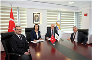 TRAKYA ÜNİVERSİTESİ İLE İŞKUR ARASINDA ÖĞRENCİLERE YÖNELİK 800 KİŞİLİK İŞGÜCÜ UYUM PROGRAMI PROTOKOLÜ İMZALANDI