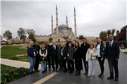 SANATTA KARDEŞLİK KÖPRÜLERİNİ GÜÇLENDİREN BALKAN RESSAMLARI, SELİMİYE’Yİ RESMETTİ