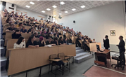 TRAKYA ÜNİVERSİTESİ HASTANESİNDE “TEMEL İLETİŞİM BECERİLERİ VE BEDEN DİLİ” EĞİTİMİ GERÇEKLEŞTİRİLDİ