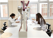 KLİNİK ÖNCESİ EĞİTİM VE FANTOM LABORATUVARI ZİYARETİ