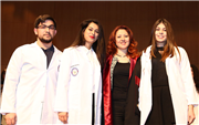 ECZACILIK FAKÜLTESİ BEYAZ ÖNLÜK TÖRENİ