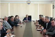 TİCARET İL MÜDÜRÜ MAHMUT ALTUN İLE EDİRNE VE İLÇELERİNİN ODA-BORSA TEMSİLCİLERİNDEN REKTÖR PROF. DR. ERHAN TABAKOĞLU’NA İŞ BİRLİĞİ ZİYARETİ