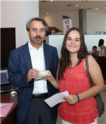 ÜNİVERSİTEMİZDE KAYITLAR DEVAM EDİYOR