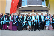 İPSALA MESLEK YÜKSEKOKULUNDA MEZUNİYET TÖRENİ