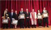 ÜNİVERSİTEMİZDE 2017-2018 AKADEMİK BAŞARI VE MEZUNİYET TÖRENİ