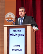 TRAKYA ÜNİVERSİTESİ EDEBİYAT FAKÜLTESİ YENİ MEZUNLARINI VERDİ