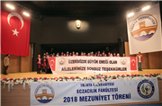 TRAKYA ÜNİVERSİTESİ ECZACILIK FAKÜLTESİ İLK MEZUNLARINI VERDİ