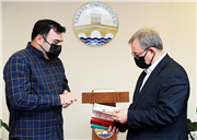 DR. ÖĞR. ÜYESİ ERGÜN KARACA’DAN KİTAP TAKDİMİ