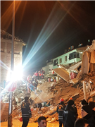 UMKE TİMİNDE YER ALAN TRAKYA ÜNİVERSİTELİLER, DEPREM BÖLGESİNDE ACİL SAĞLIK VE YARDIM HİZMETLERİNDE BULUNDU…