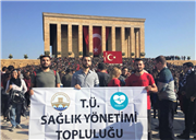 TRAKYA ÜNİVERSİTESİ ÖĞRENCİLERİ ATAMIZIN HUZURUNDA