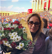 TRAKYA ÜNİVERSİTESİ ÖĞRENCİLERİ ATAMIZIN HUZURUNDA