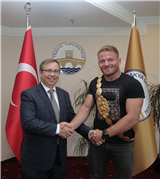 BAŞPEHLİVAN TRAKYA ÜNİVERSİTELİ OLDU