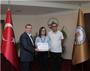 TETOVA ÜNİVERSİTESİ ÖĞRENCİLERİNE SERTİFİKALARI VERİLDİ