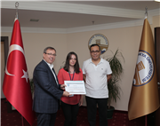 TETOVA ÜNİVERSİTESİ ÖĞRENCİLERİNE SERTİFİKALARI VERİLDİ