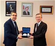 TÜRK ORTOPEDİ VE TRAVMATOLOJİ BİRLİĞİ DERNEĞİ’NDEN REKTÖR VEKİLİ PROF. DR. MÜMİN ŞAHİN’E ZİYARET