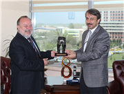 BULGAR ÖĞRETİM ÜYELERİNDEN REKTÖRÜMÜZE ZİYARET